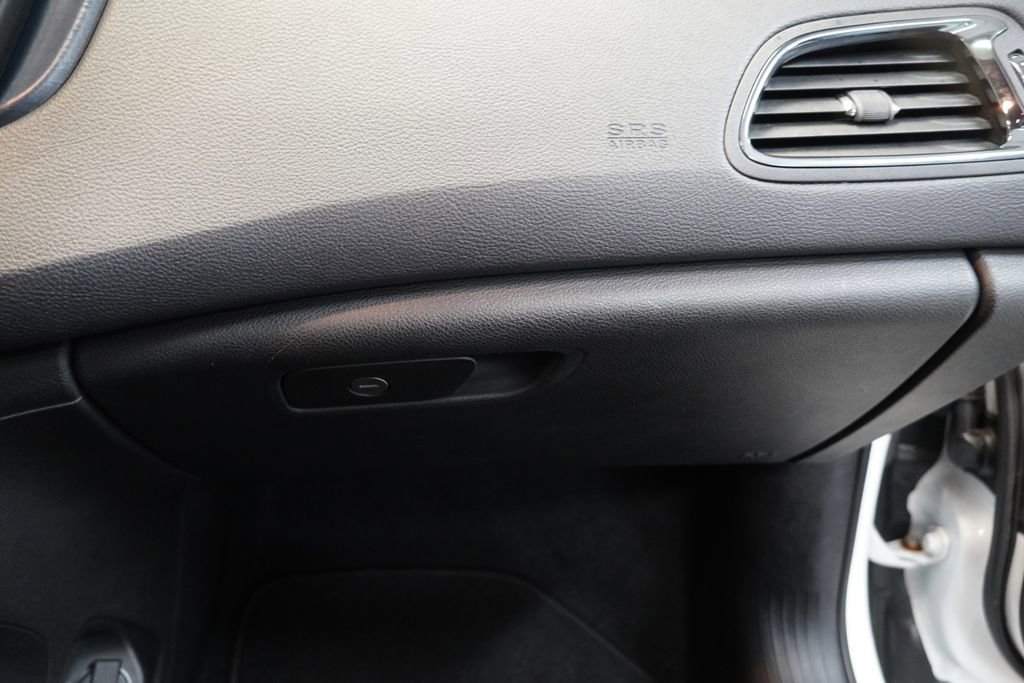 Used 2015 Chrysler 200 S w/ Comfort Group image 35