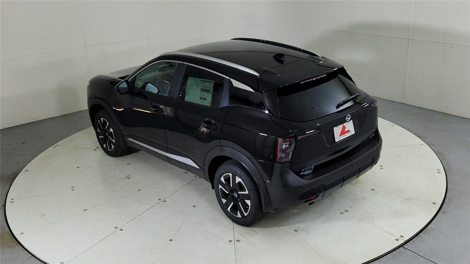 New 2026 Nissan Kicks SV w/ Illumination Package image 39