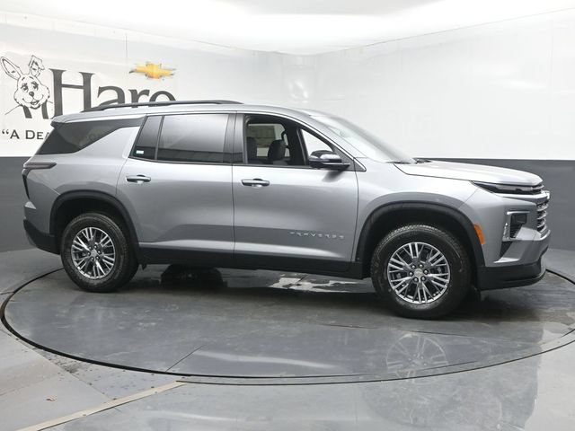 New 2026 Chevrolet Traverse LT w/ Driver Confidence Package FWD image 28