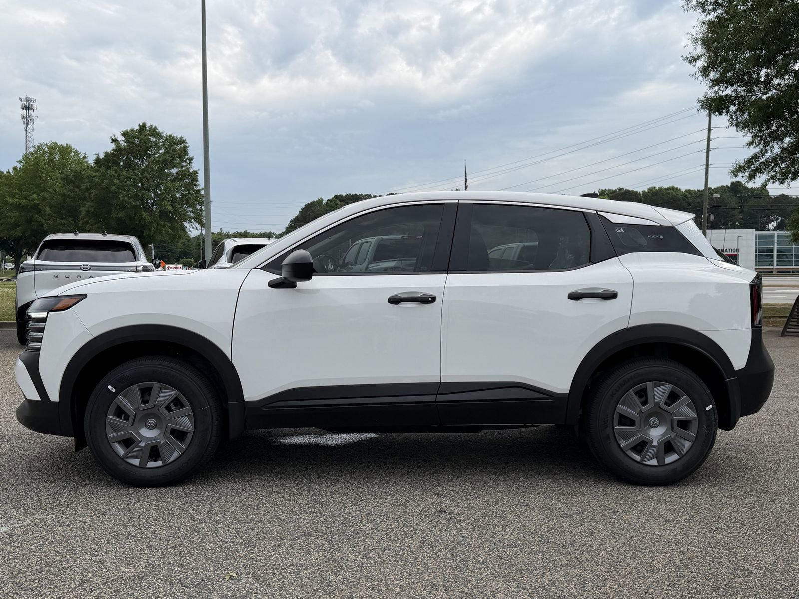 New 2026 Nissan Kicks S FWD image 19