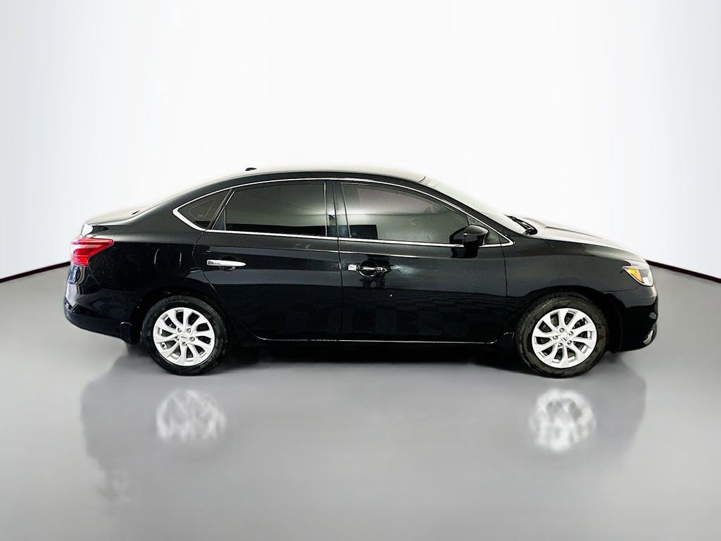 Used 2018 Nissan Sentra SV image 8