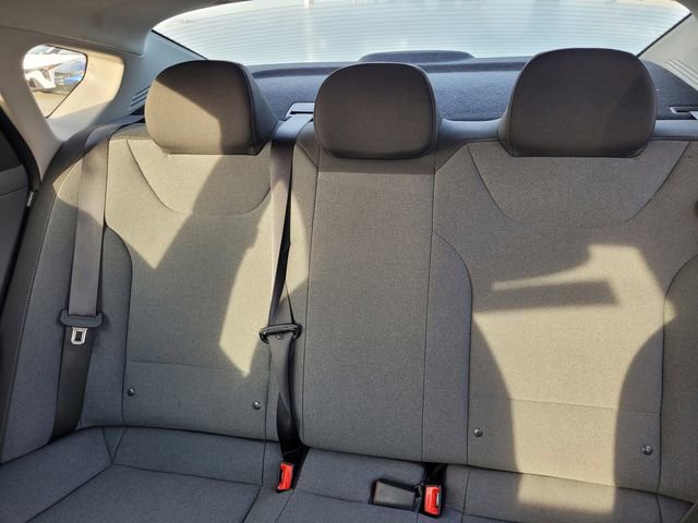 Used 2025 Kia K4 LX image 10