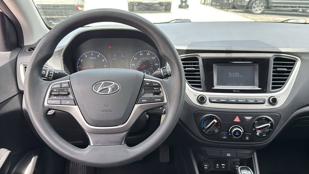 Used 2020 Hyundai Accent SE FWD image 21