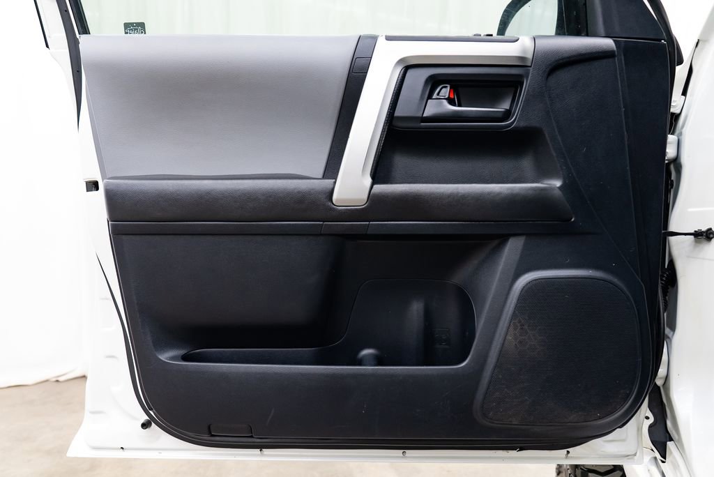 Used 2010 Toyota 4Runner SR5 image 20