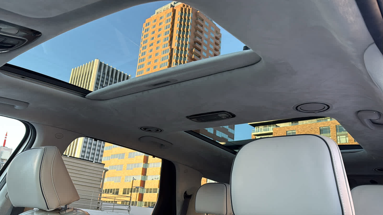 Used 2022 Hyundai Palisade Calligraphy w/ Cargo Package image 37