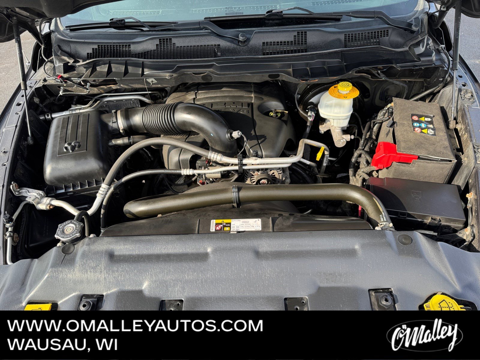 Used 2014 RAM 1500 Laramie w/ Trailer Tow Group image 25