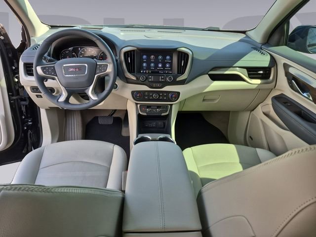 Used 2023 GMC Terrain Denali w/ Denali Premium Package image 12
