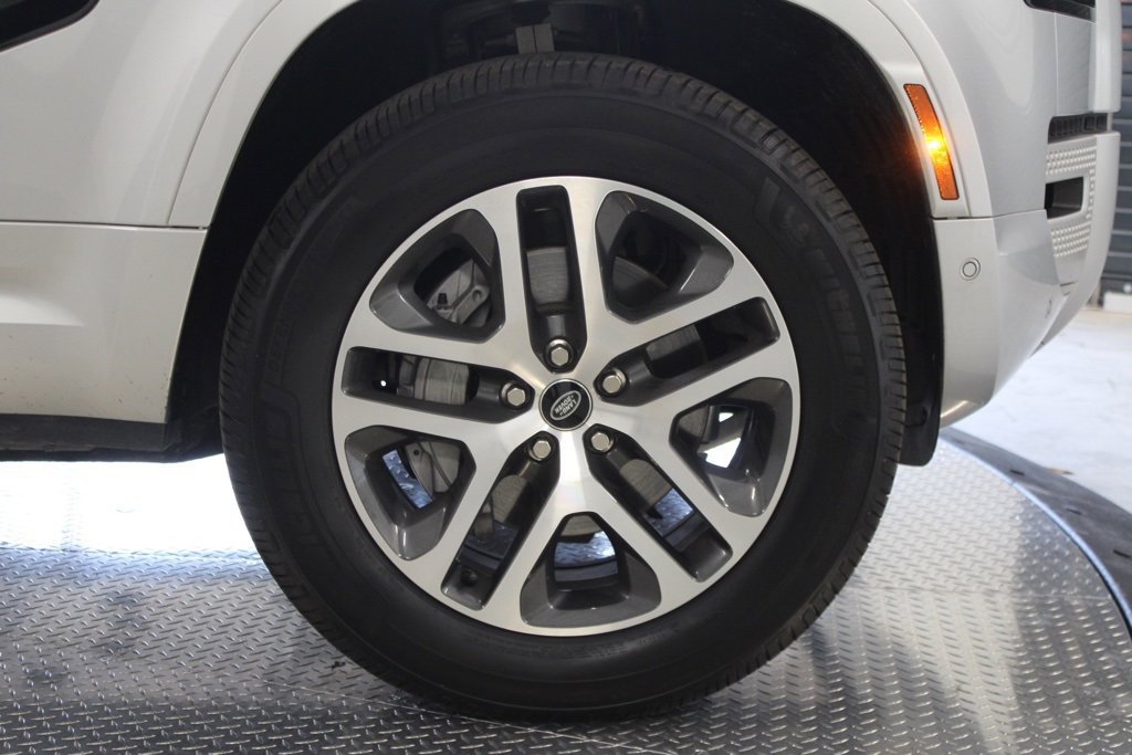 Used 2022 Land Rover Defender 110 XS Edition image 15