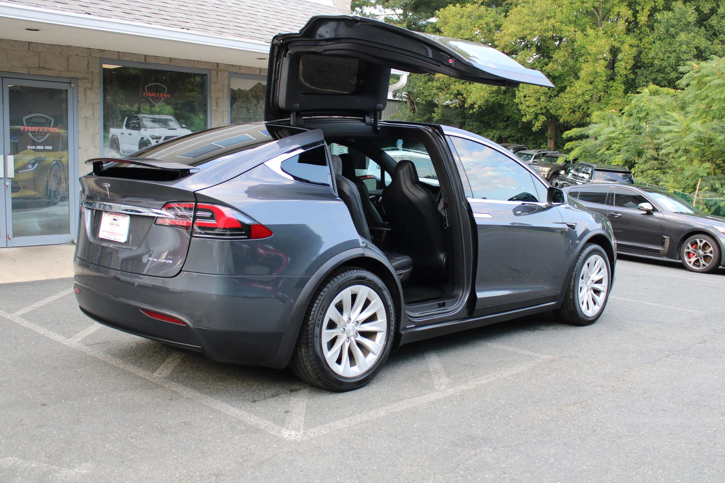 Used 2020 Tesla Model X Long Range image 25