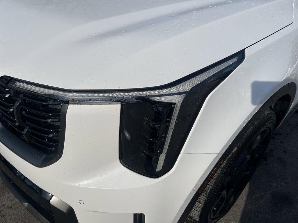 Certified 2025 Kia Sorento SX Prestige w/ Olive Brown Leather Package image 29