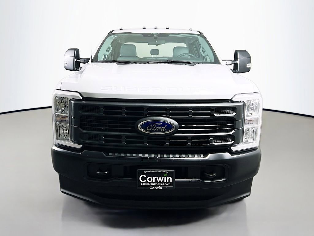 New 2026 Ford F350 XL video 4