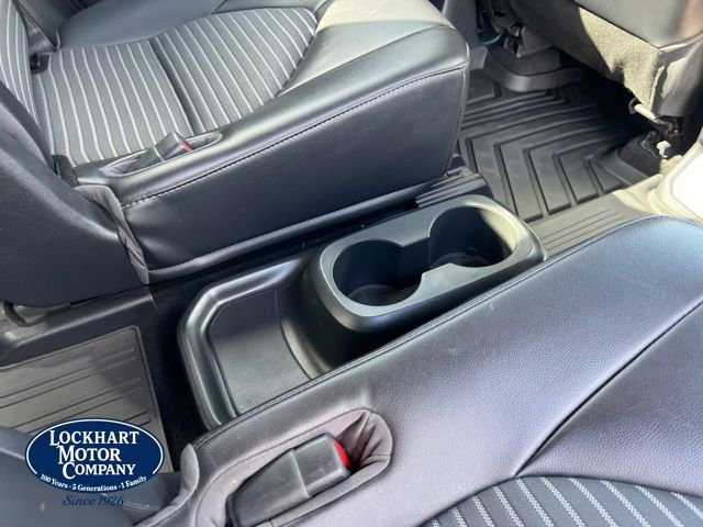 Used 2021 Toyota Highlander XSE image 32