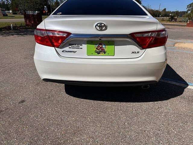 Used 2016 Toyota Camry XLE FWD image 5