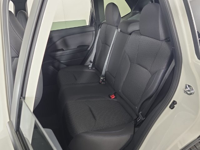 Certified 2025 Subaru Forester Premium AWD/4WD image 26