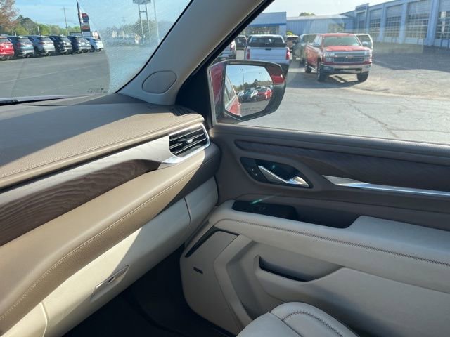 Used 2021 GMC Yukon Denali w/ Denali Ultimate Package image 29
