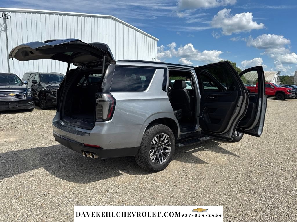 Used 2025 Chevrolet Tahoe Z71 w/ Comfort Package AWD/4WD image 36