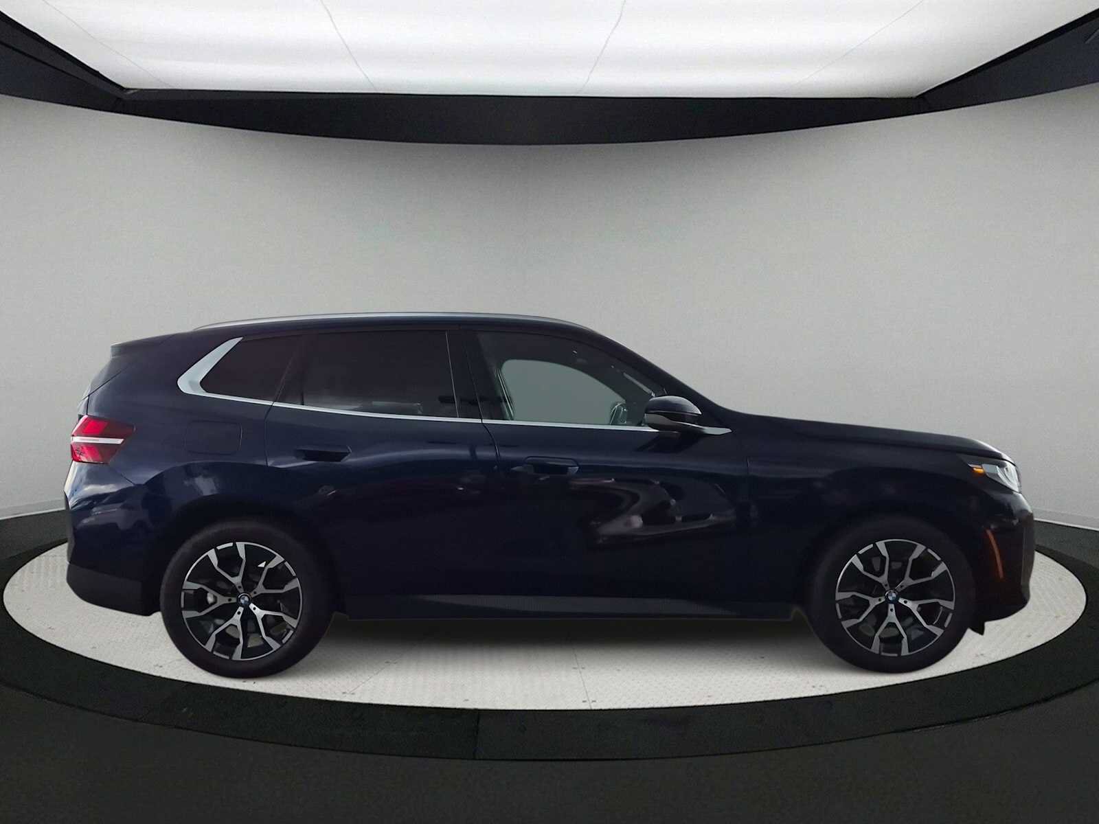 Used 2026 BMW X3 xDrive30i AWD/4WD image 9