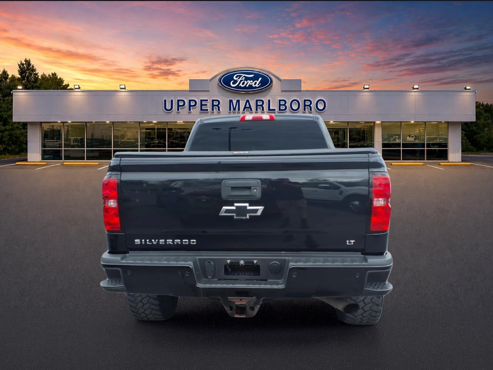 Used 2016 Chevrolet Silverado 2500 LT w/ Midnight Edition AWD/4WD image 7
