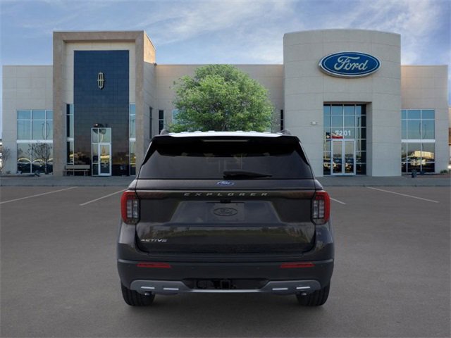 New 2025 Ford Explorer Active w/ Active Comfort Package image 5