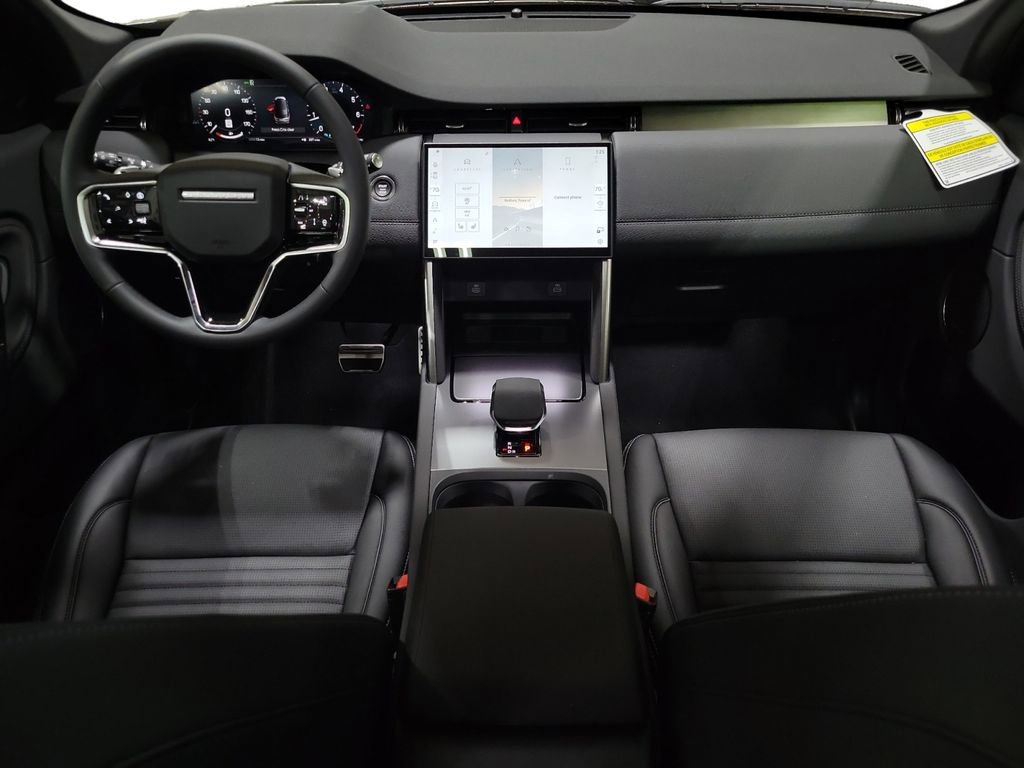 New 2025 Land Rover Discovery Sport Dynamic SE image 25