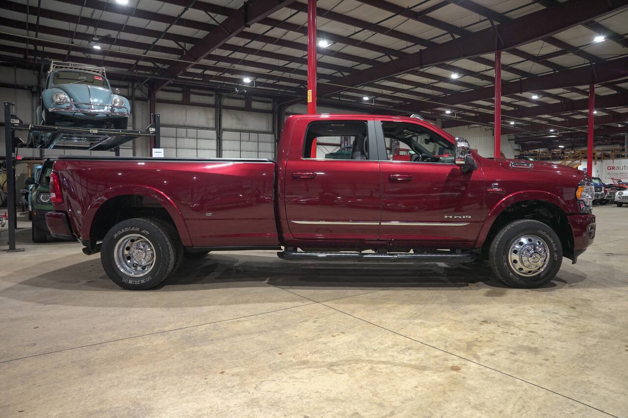 Used 2024 RAM 3500 Limited AWD/4WD image 10