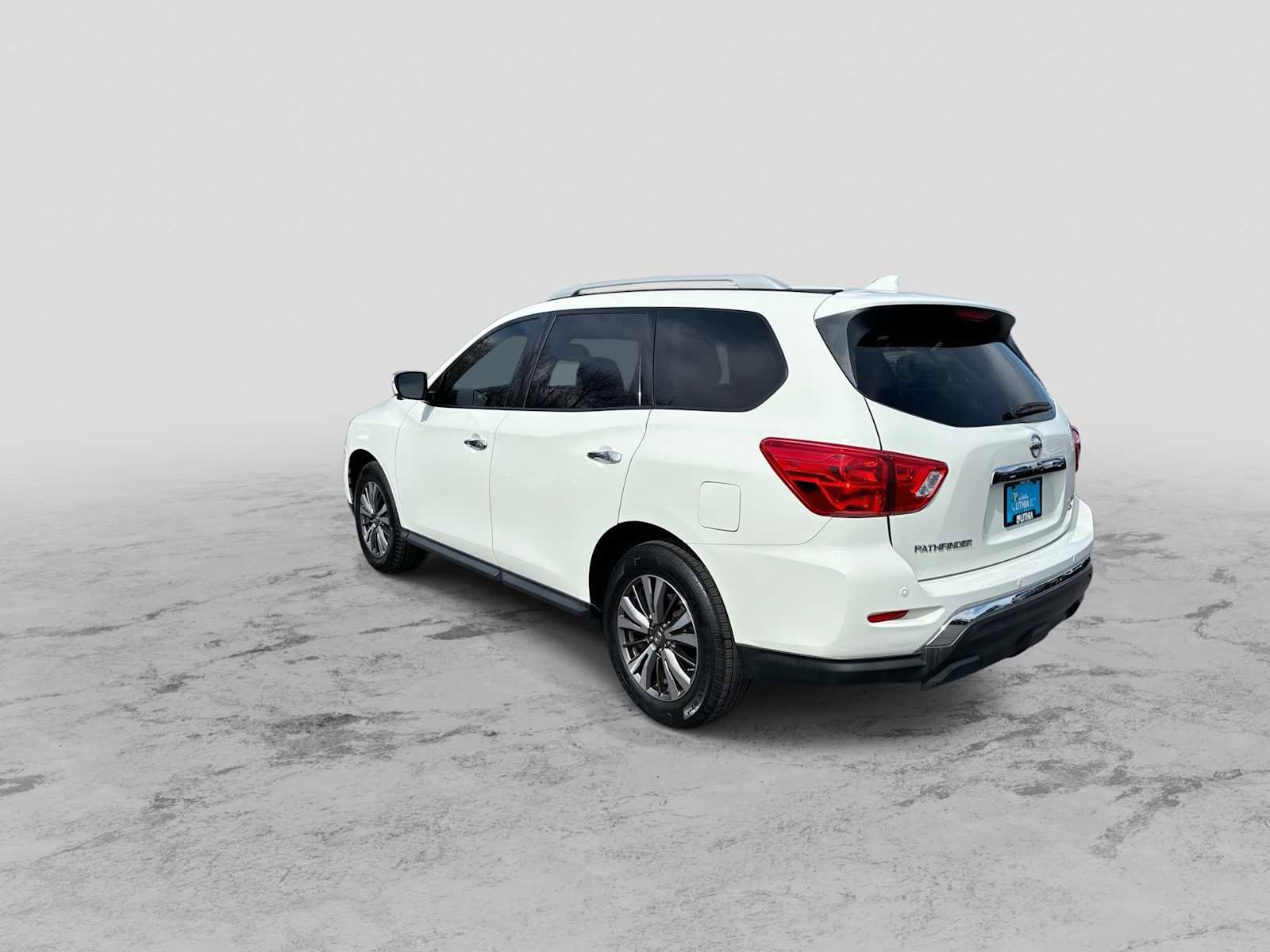 Used 2019 Nissan Pathfinder SL image 6