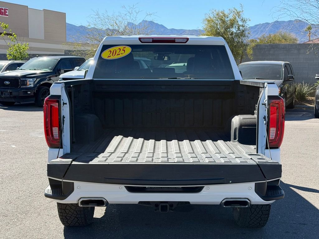 Used 2025 GMC Sierra 1500 AT4 image 26