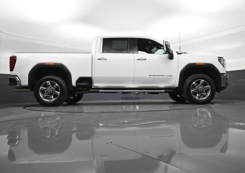 Used 2025 GMC Sierra 2500 SLT w/ SLT Premium Package AWD/4WD image 28