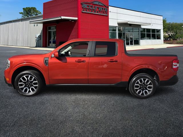 Used 2022 Ford Maverick Lariat w/ Lariat Luxury Package image 2
