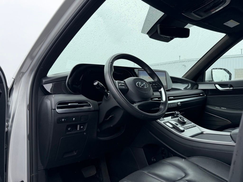 Used 2023 Hyundai Palisade Calligraphy FWD image 11