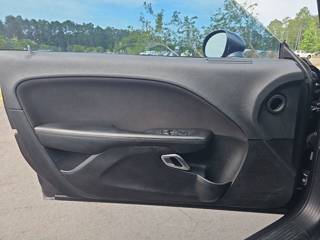 Used 2019 Dodge Challenger SXT w/ Blacktop Package RWD image 32