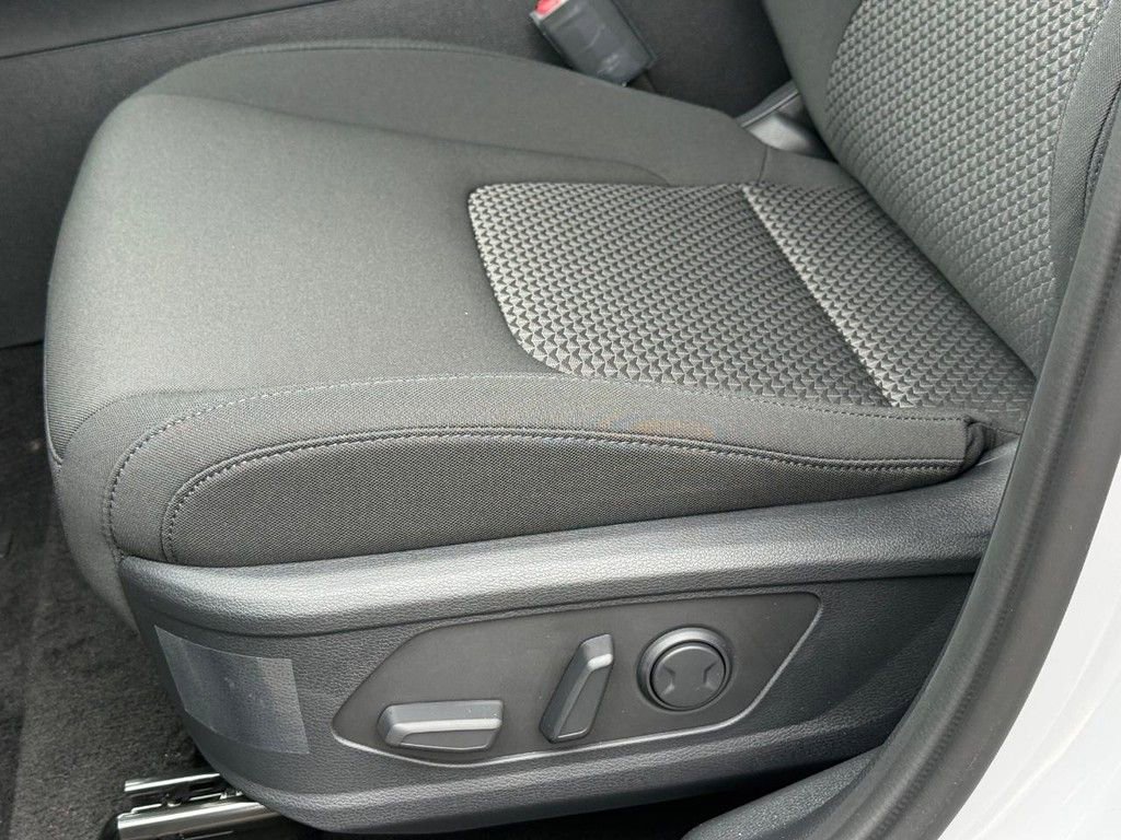 New 2026 Kia Sportage S image 19