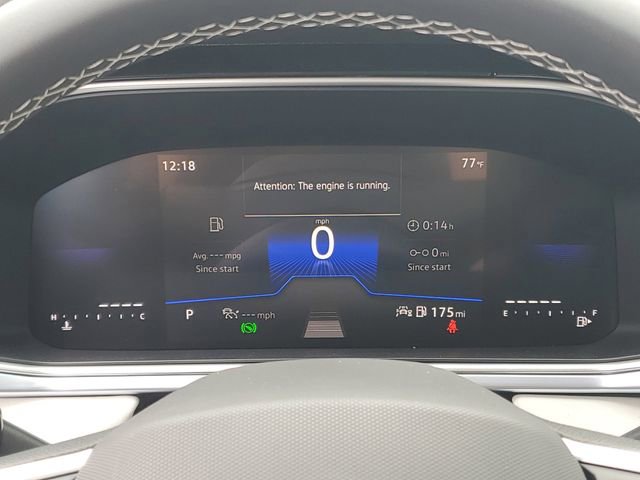 New 2025 Volkswagen Taos SE image 17