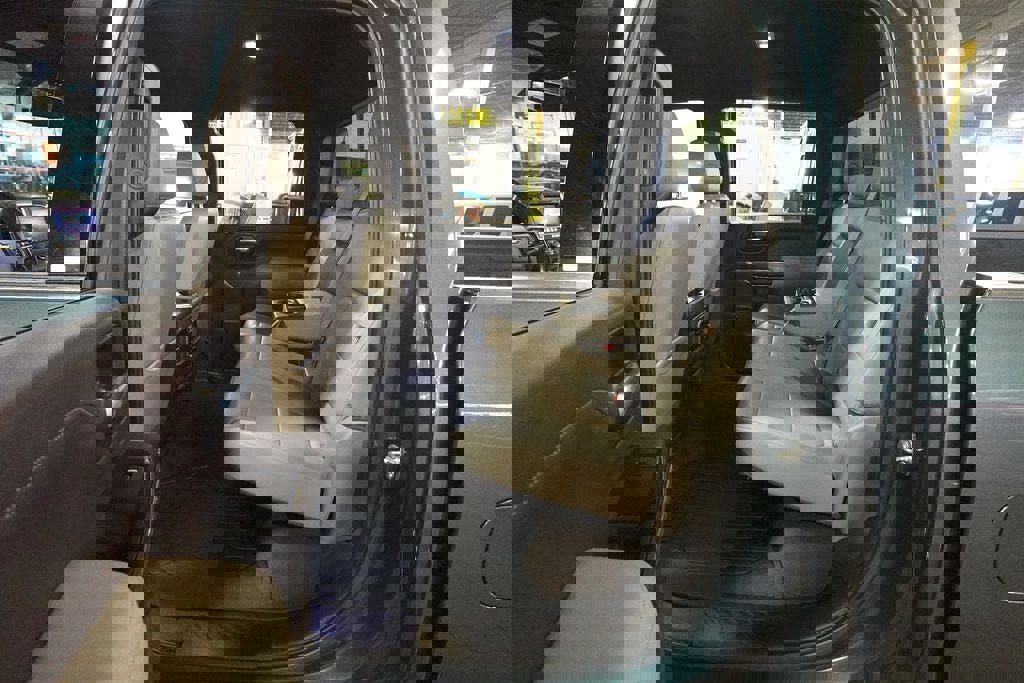 Used 2020 Chevrolet Silverado 2500 LTZ w/ LTZ Plus Package image 24