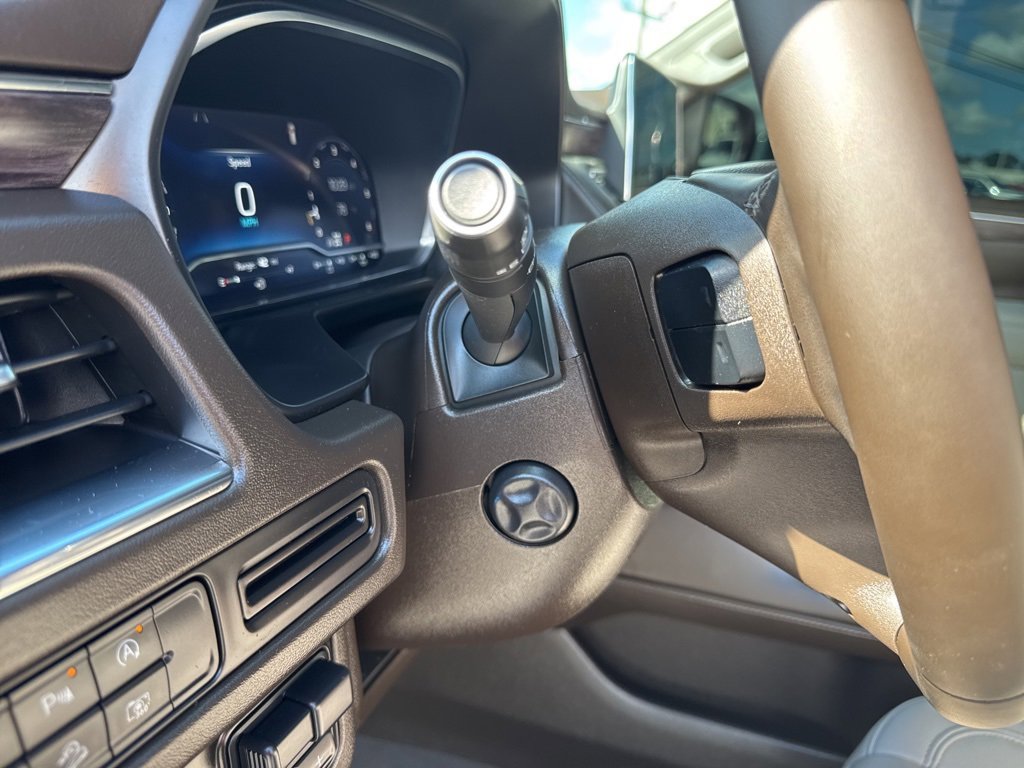 Used 2023 Chevrolet Tahoe Z71 w/ Luxury Package image 59