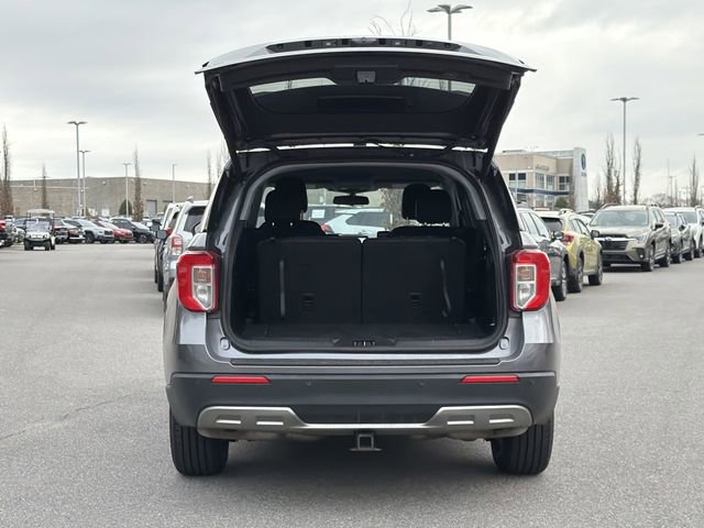 Used 2021 Ford Explorer XLT w/ Equipment Group 202A image 16