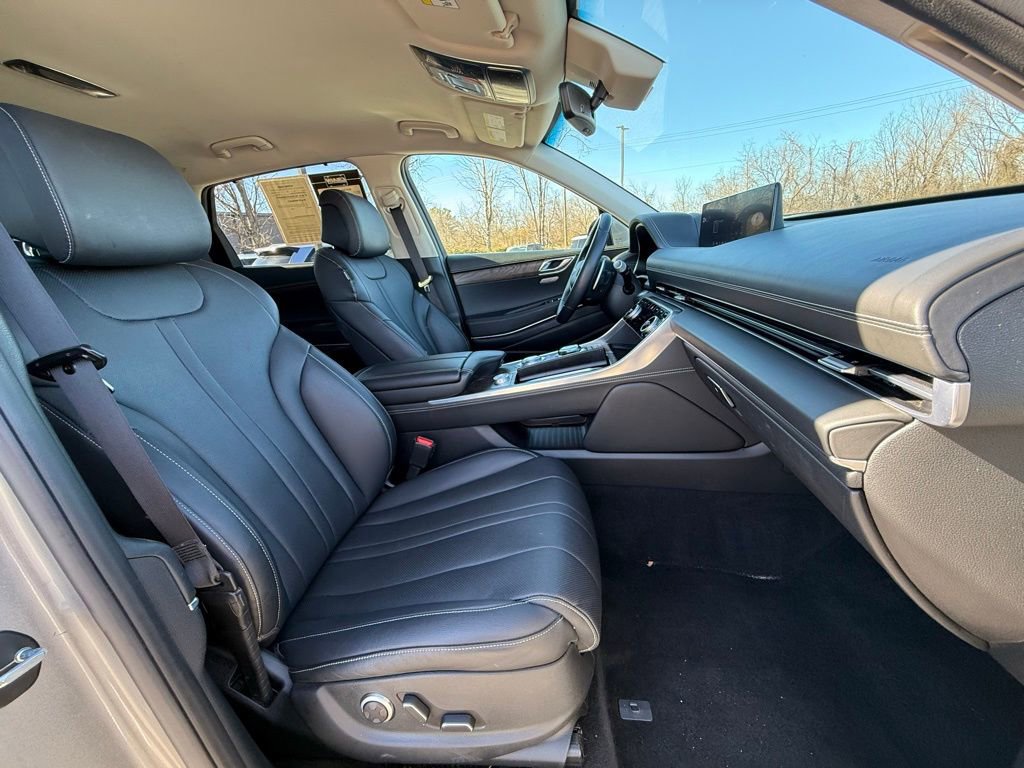 Used 2024 Genesis GV80 2.5T image 44