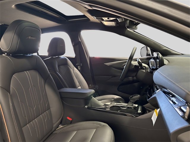 New 2025 Buick Envista Avenir image 22