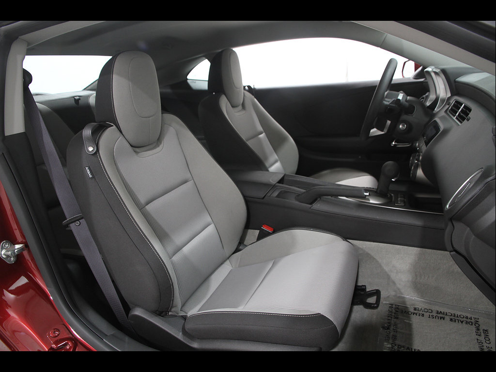 Used 2010 Chevrolet Camaro LT w/ RS Package RWD image 14