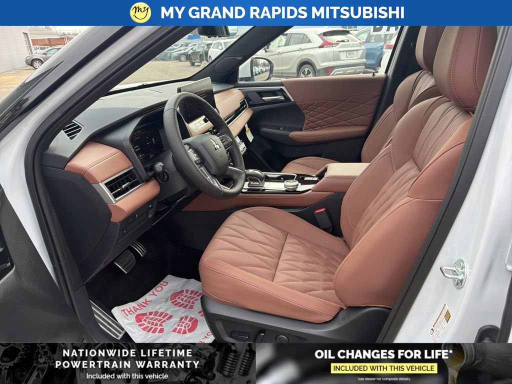 New 2026 Mitsubishi Outlander SEL AWD/4WD image 13