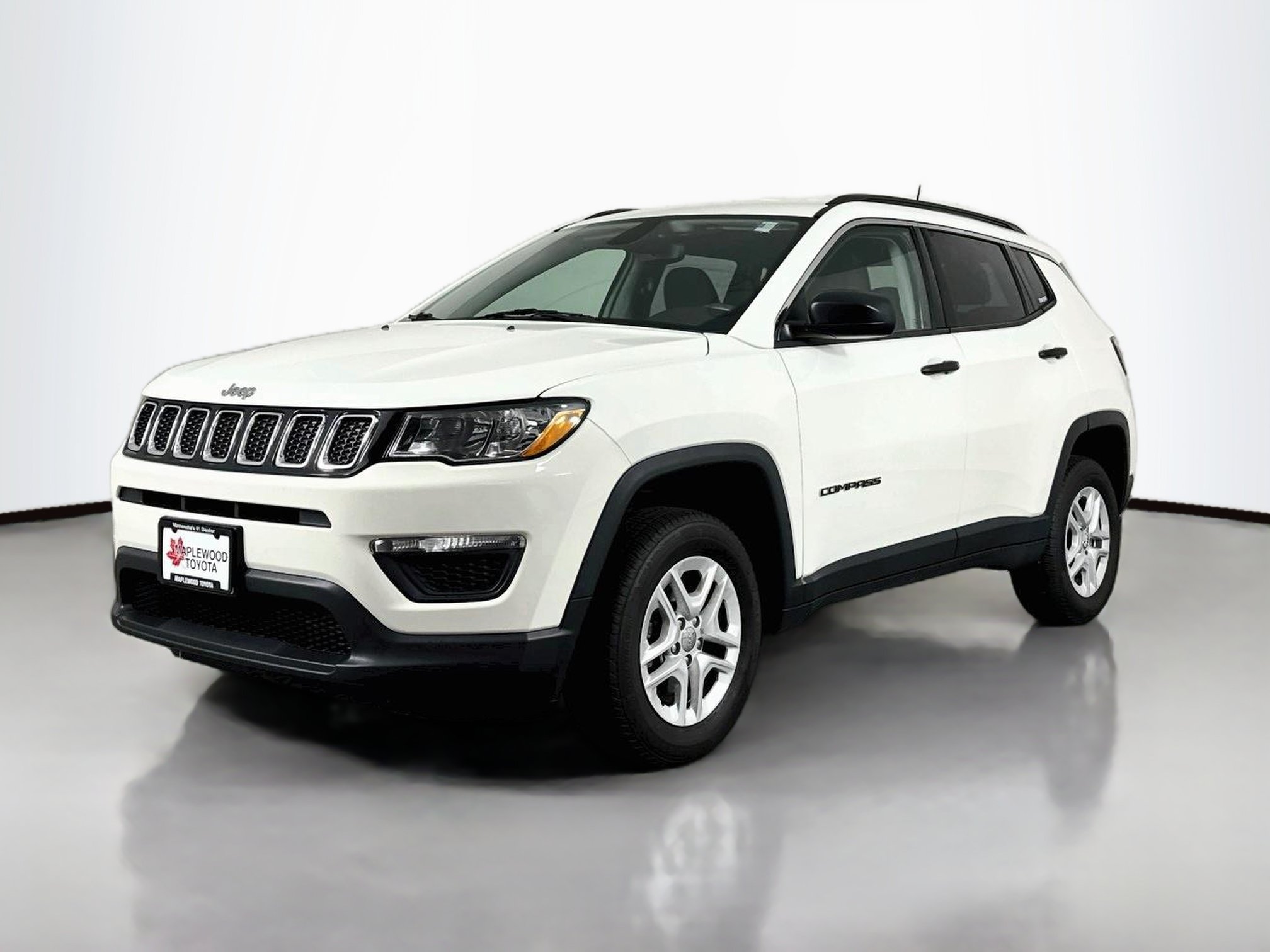 Used 2019 Jeep Compass Sport AWD/4WD image 3