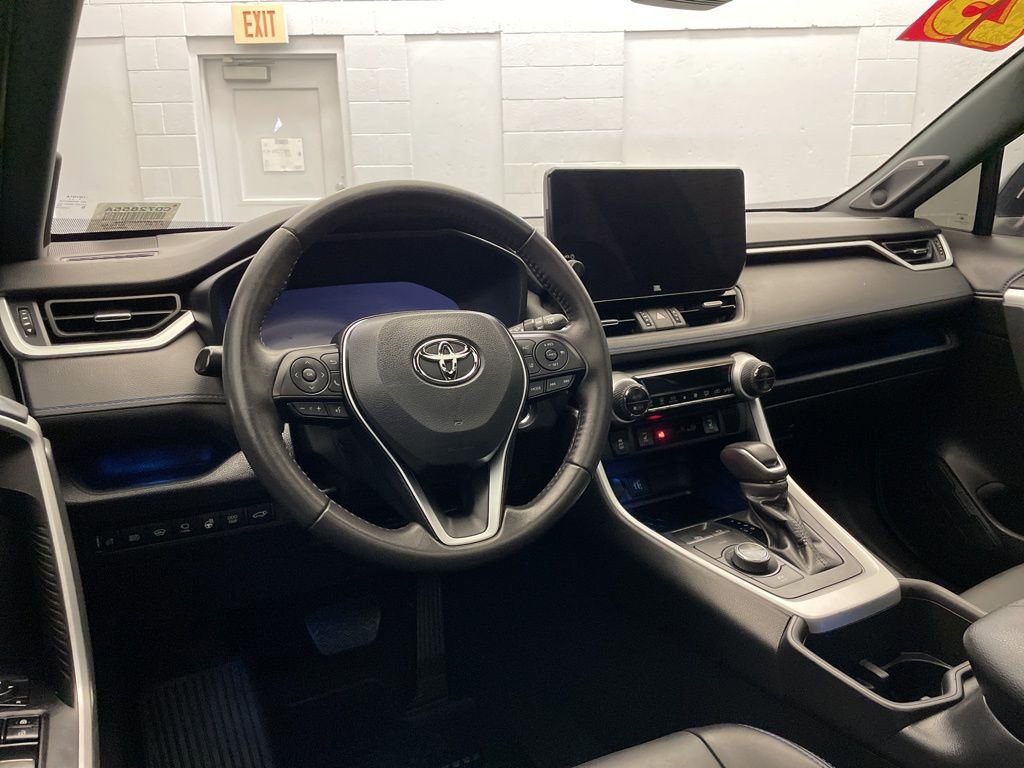 Used 2023 Toyota RAV4 XSE image 11