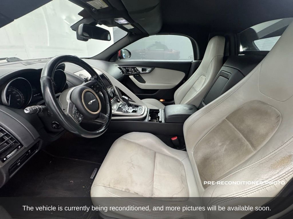 Used 2015 Jaguar F-TYPE Convertible RWD image 9