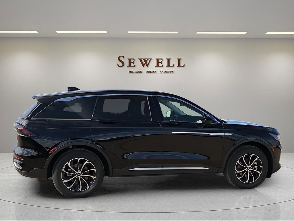 New 2026 Lincoln Nautilus Premier AWD/4WD image 5