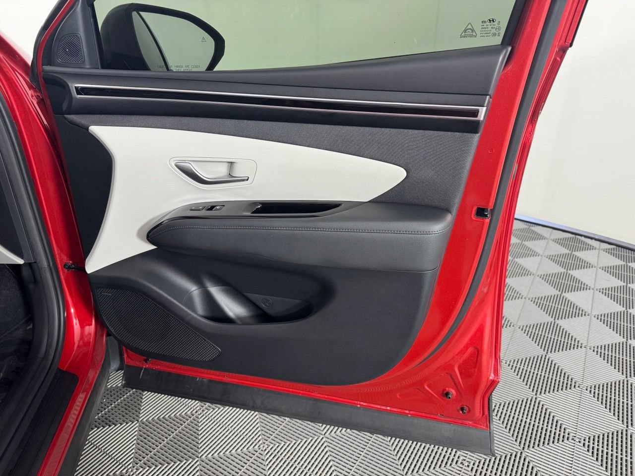 Used 2023 Hyundai Tucson Limited FWD image 37