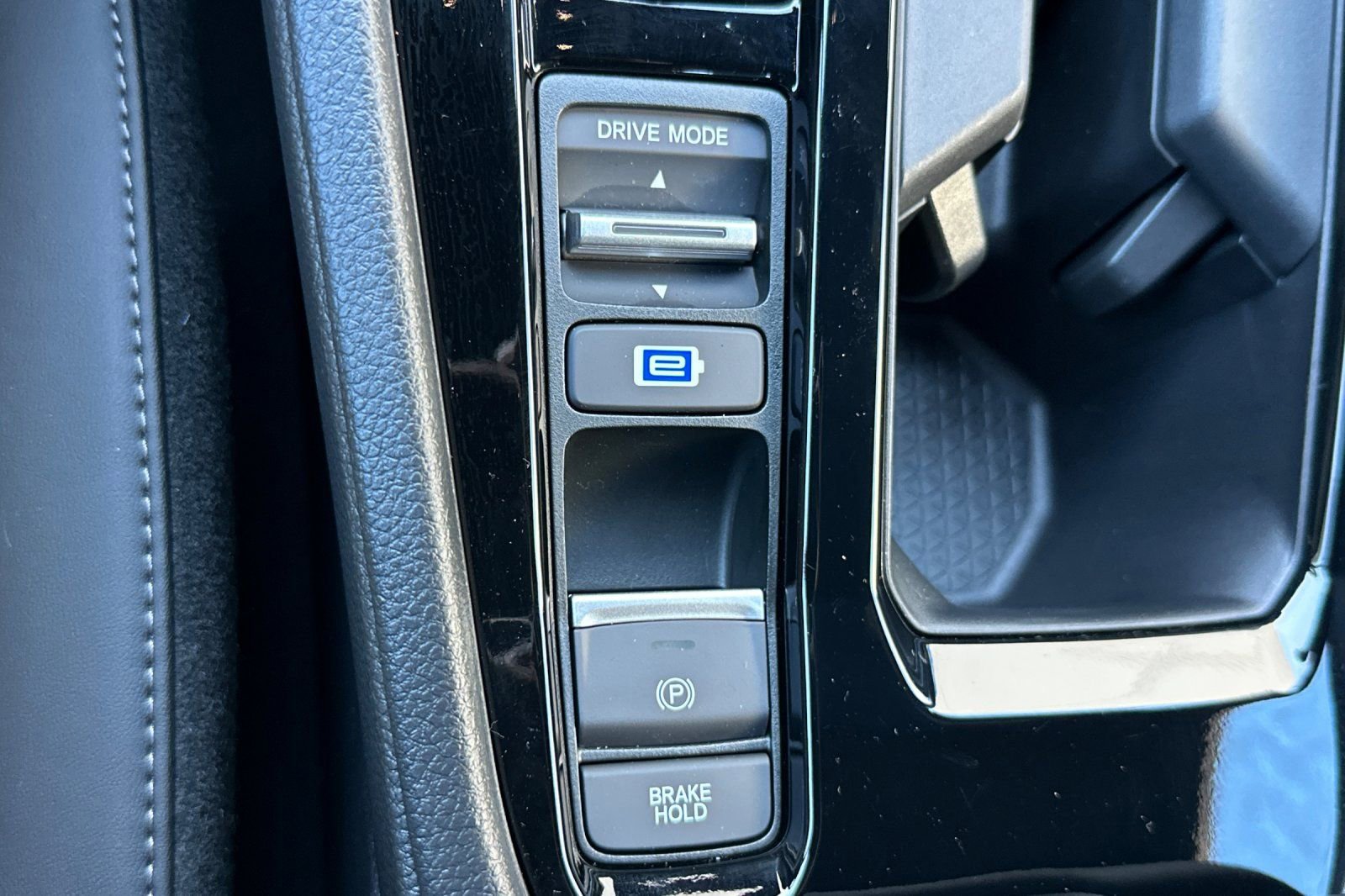 Certified 2025 Honda Accord Sport image 35