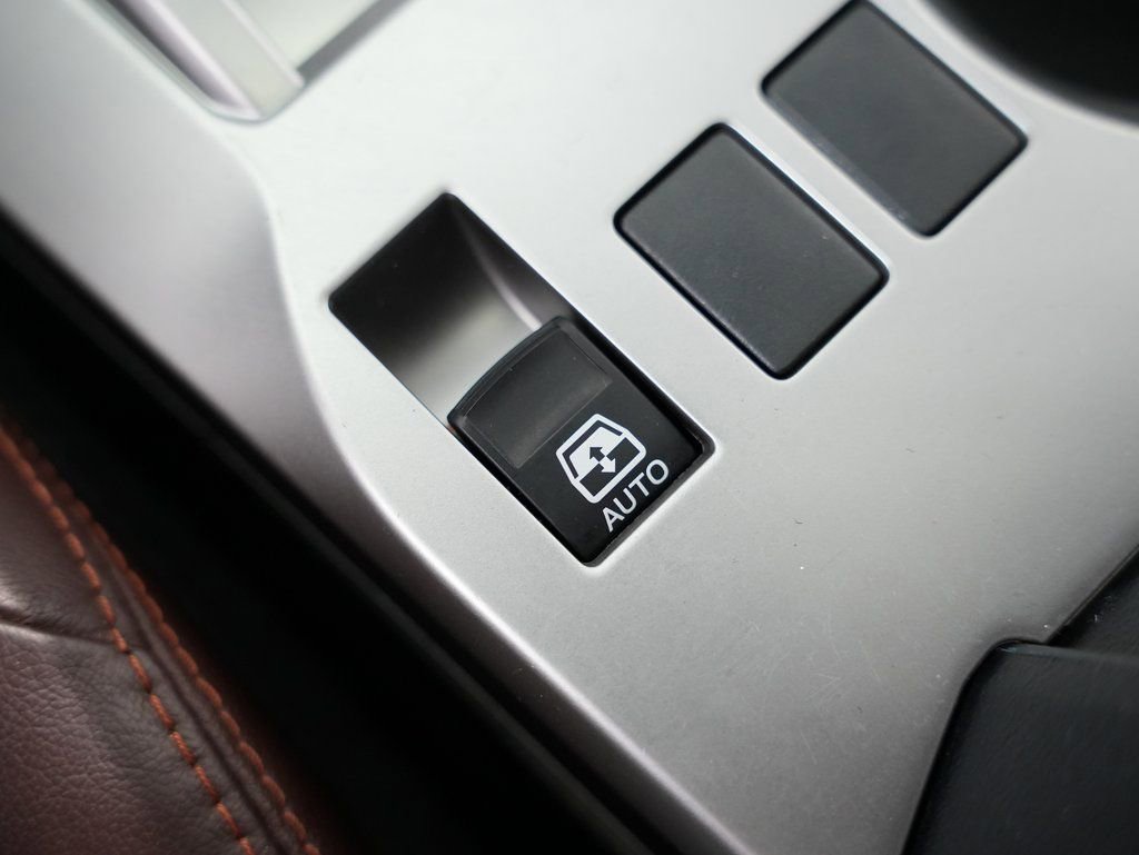 Used 2018 Toyota 4Runner Limited image 32