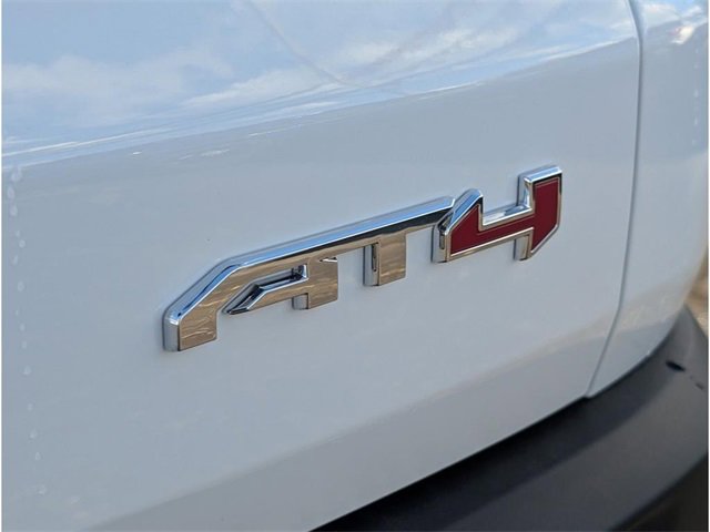 New 2026 GMC Acadia AT4 w/ Luxury Package image 9