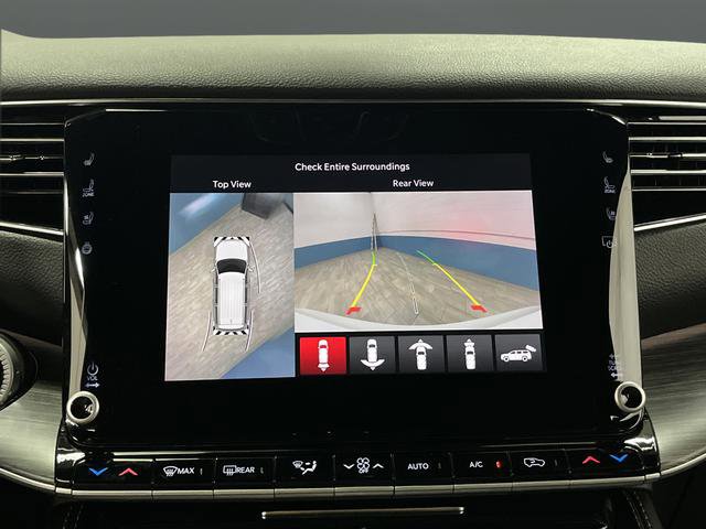 Used 2024 Jeep Wagoneer Series III w/ Convenience Group I image 10