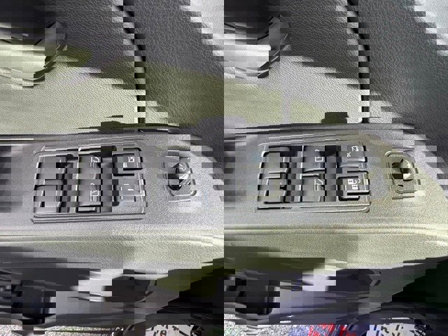 New 2026 Nissan Frontier SV w/ SV Convenience Package image 12